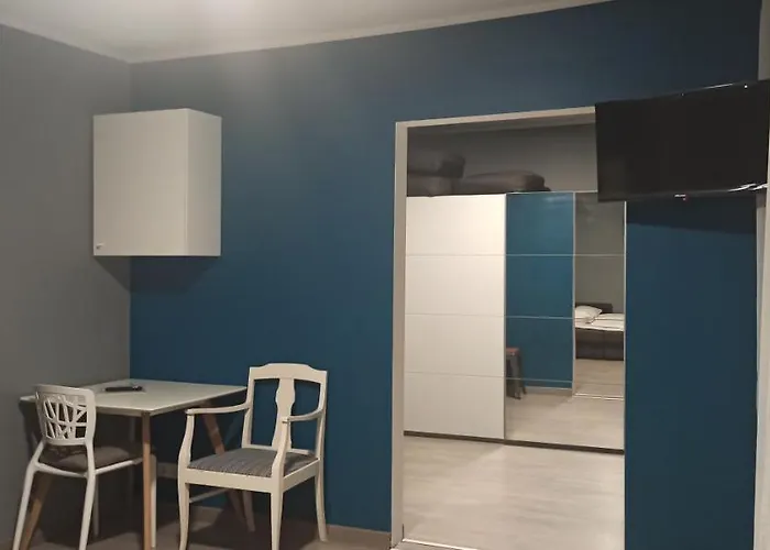 Апартаменты Old Town Airy 4 *